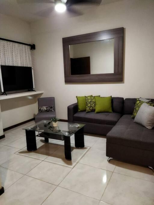 Villa Casa Totalmente Nueva,2 Cuartos 2 Banos -Muy Segura Colima Exterior foto